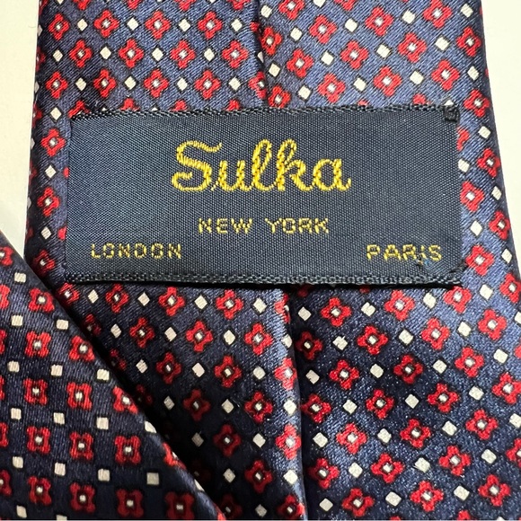 SULKA 100% Silk Red White Blue Pattern Tie - Picture 2 of 9